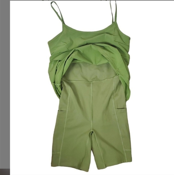 Fabletics Laura Active Dress Small Olive Bodysuit Gym Pickleball Casual NEW READ - Picture 2 of 6